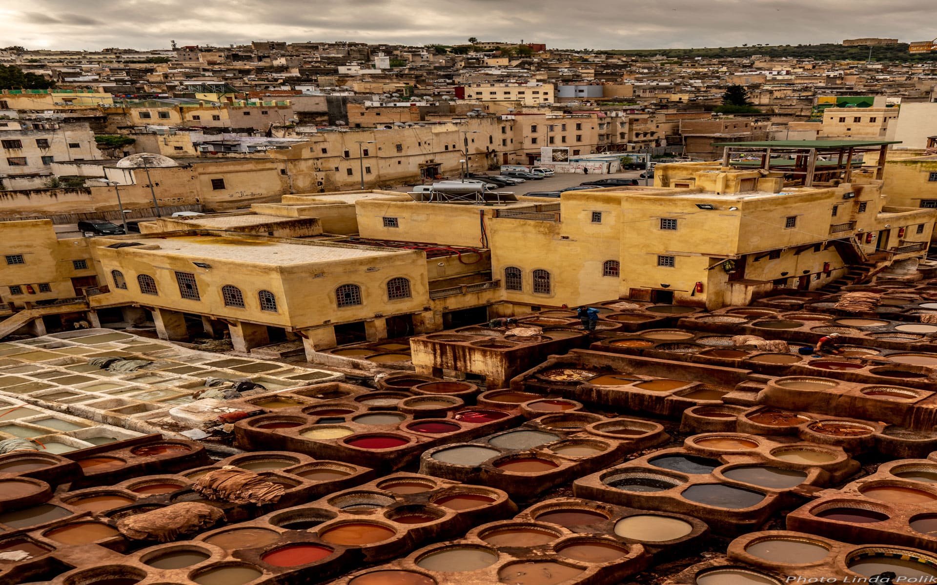 Cultural experiences in Morocco showcasing traditions and lifestyles